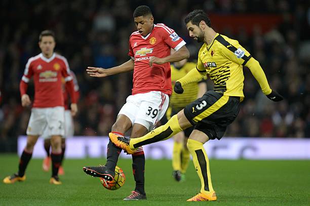 牢牢控制住 牢牢控制住