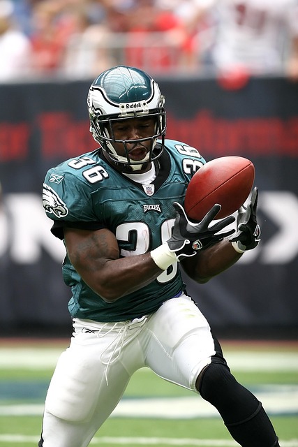 则是衡量球 则是衡量球