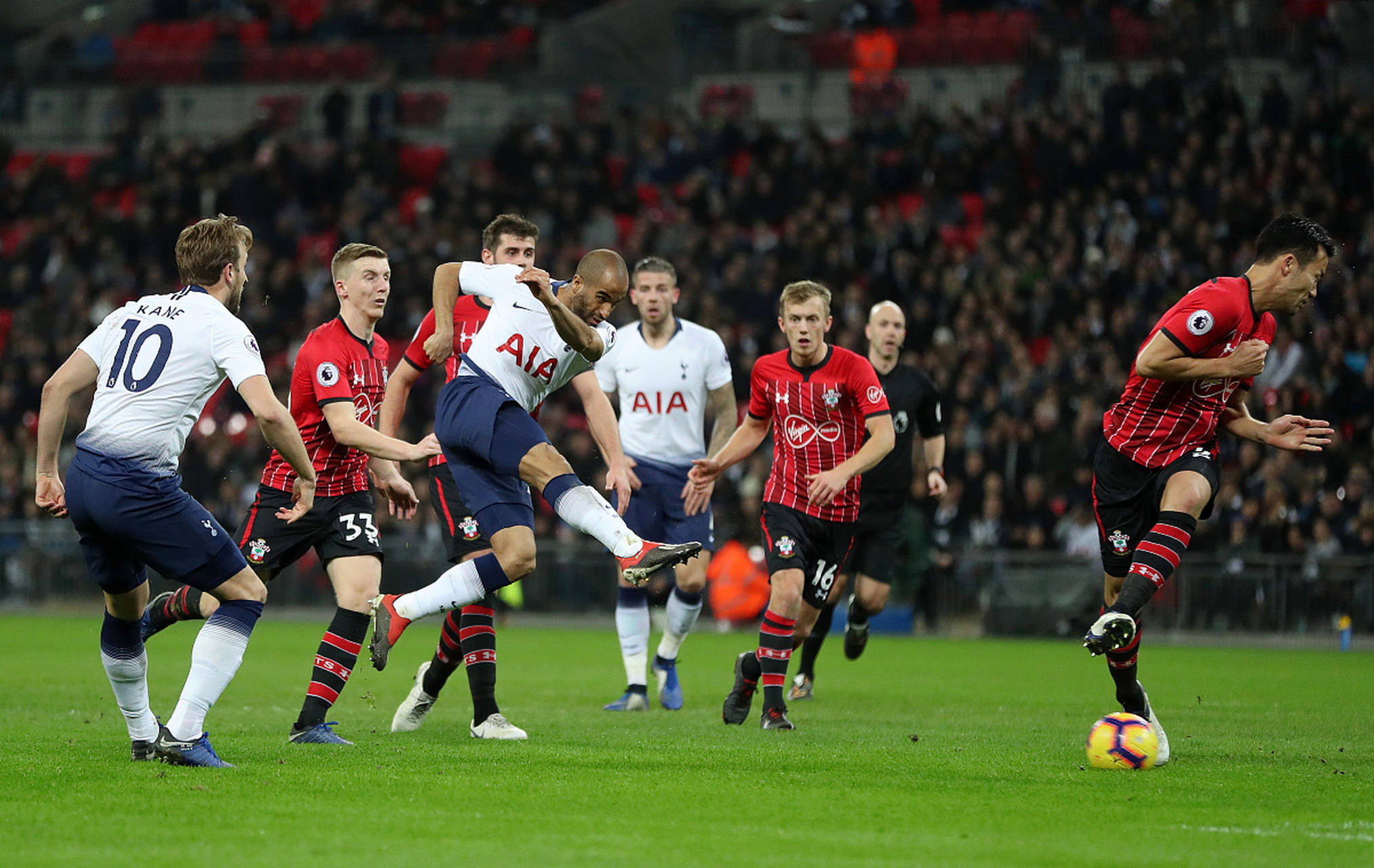 对罗马尼亚 对罗马尼亚